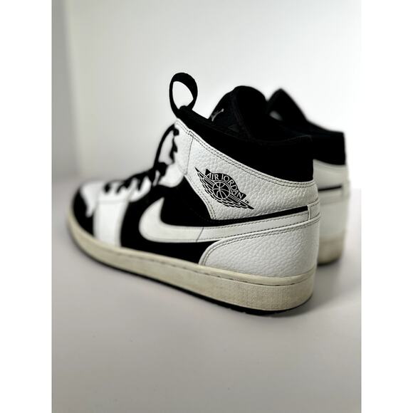 Nike Air Jordan 1 Retro High OG “Black/White Panda” Men’s 12 555088-010 Leather - Picture 5 of 11